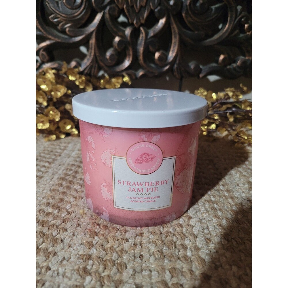 Strawberry Jam Pie - Goose Creek 3-wick Candle